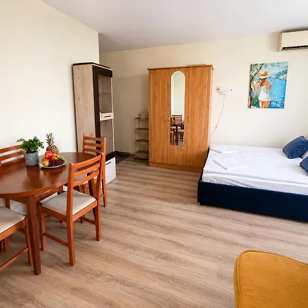 Tropical-style With Mountain Views * Słoneczny Brzeg